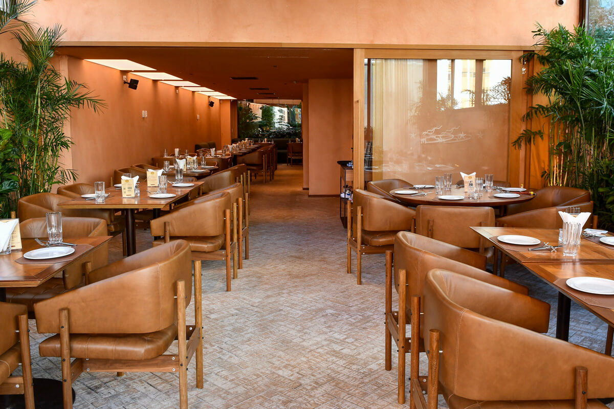 Interior Esch Café